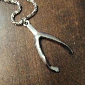 Wishbone neckace